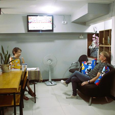 Lux Rooms Night Bazaar Chiang Mai Exterior photo