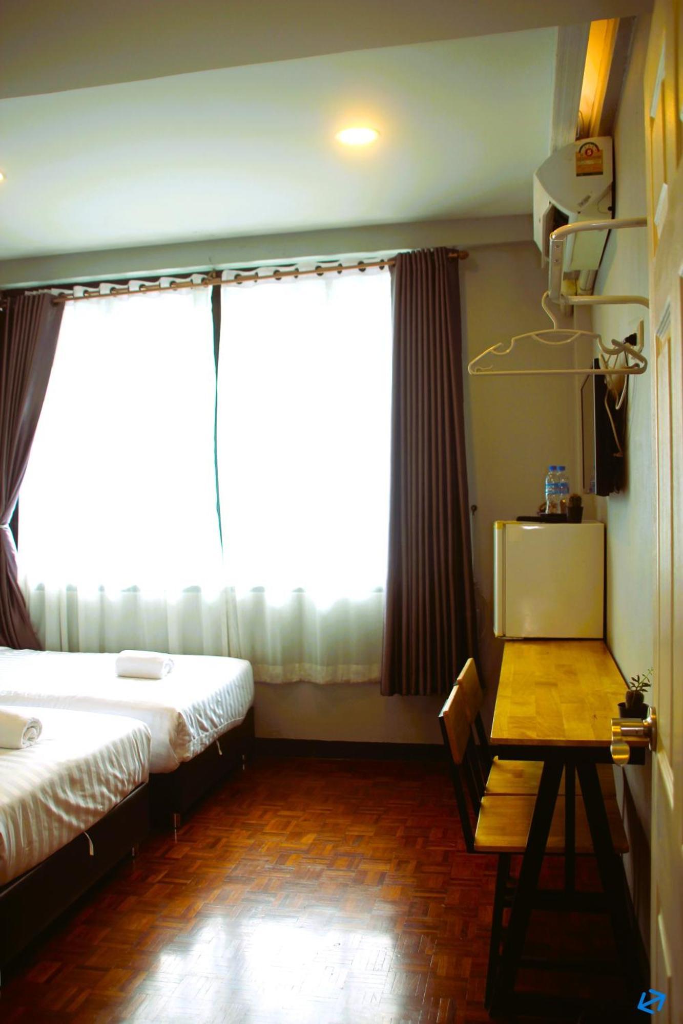 Lux Rooms Night Bazaar Chiang Mai Exterior photo