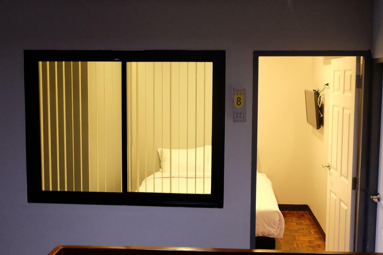 Lux Rooms Night Bazaar Chiang Mai Exterior photo