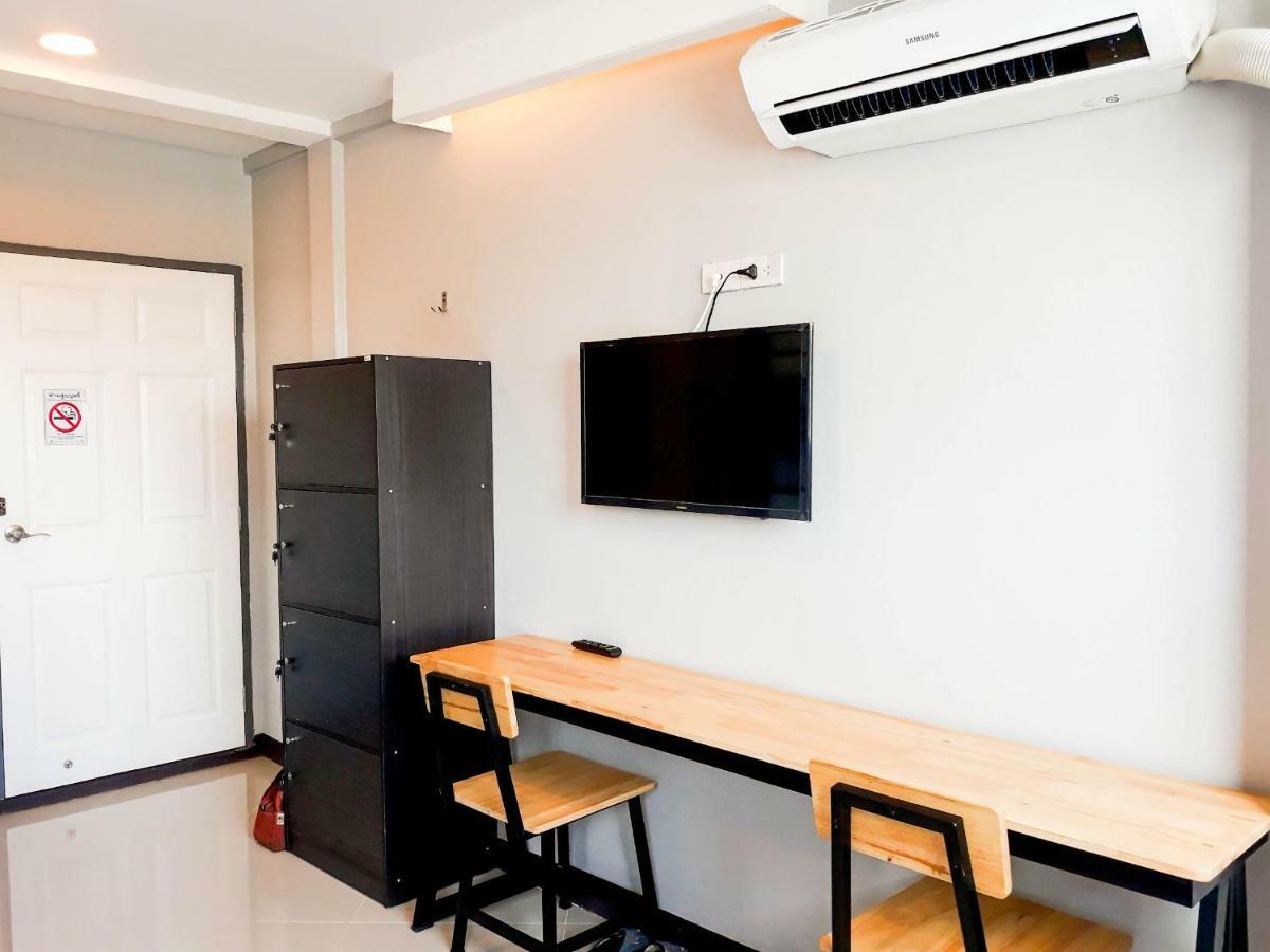 Lux Rooms Night Bazaar Chiang Mai Exterior photo